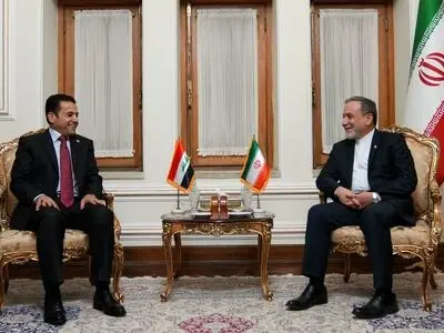 الأعرجي يلتقي عراقجي خلال زيارته لطهران