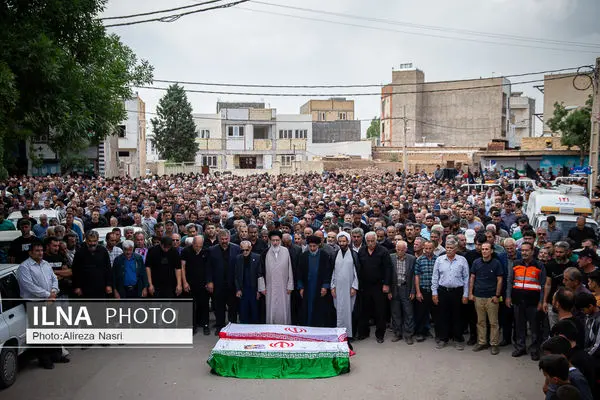 مراسم تشییع پیکر جانباختگان انفجار اسکله شهید رجایی بندرعباس
