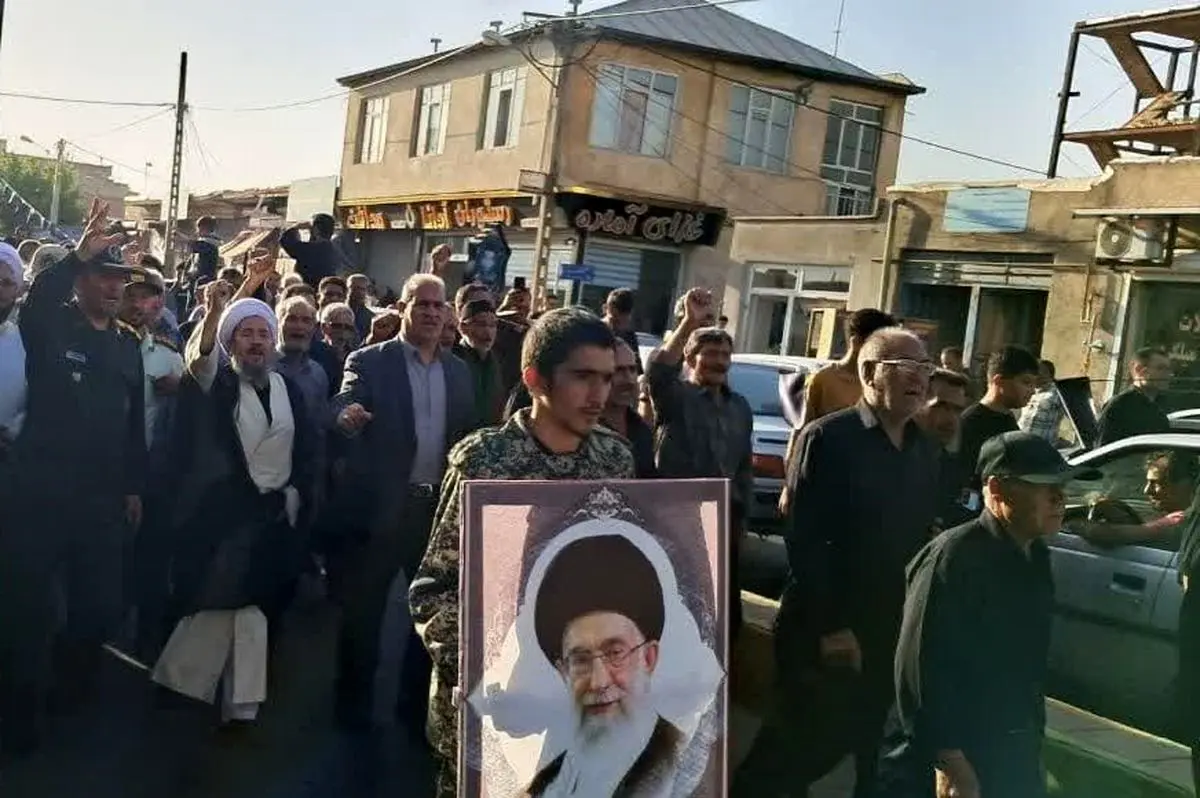 پیکر شهید اسماعیل پاشایی در بخش کشاورز تشییع شد