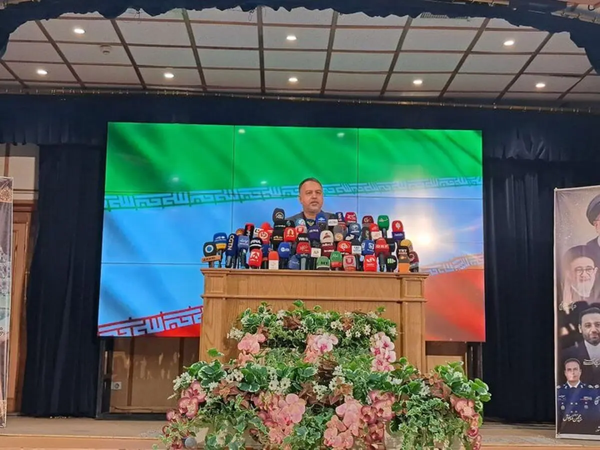 مراجعه ۱۰ نفر به ستاد انتخابات کشور در روز دوم/ قطعی شدن ثبت نام ۲ نفر