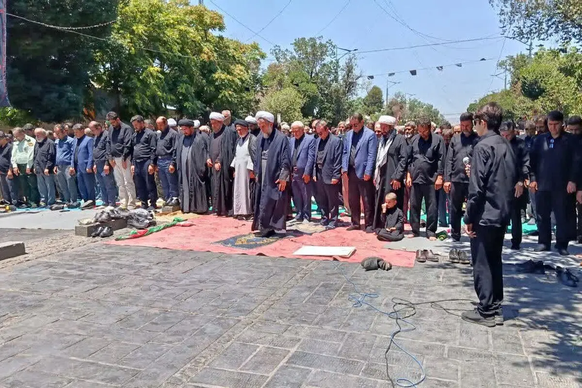 نماز ظهر عاشورا به امامت نماینده ولی‌فقیه در قزوین اقامه شد