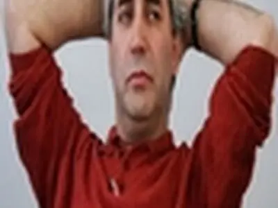 نگذاشتم آبادانی‌ها را لوکارنو بفرستند / بخشی از سینما دست سینمای روشنفکری با مخاطب چشم‌آبی‌‌ست