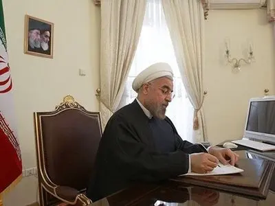 روحانی یعزی بوفاة رئیس أوزبکستان