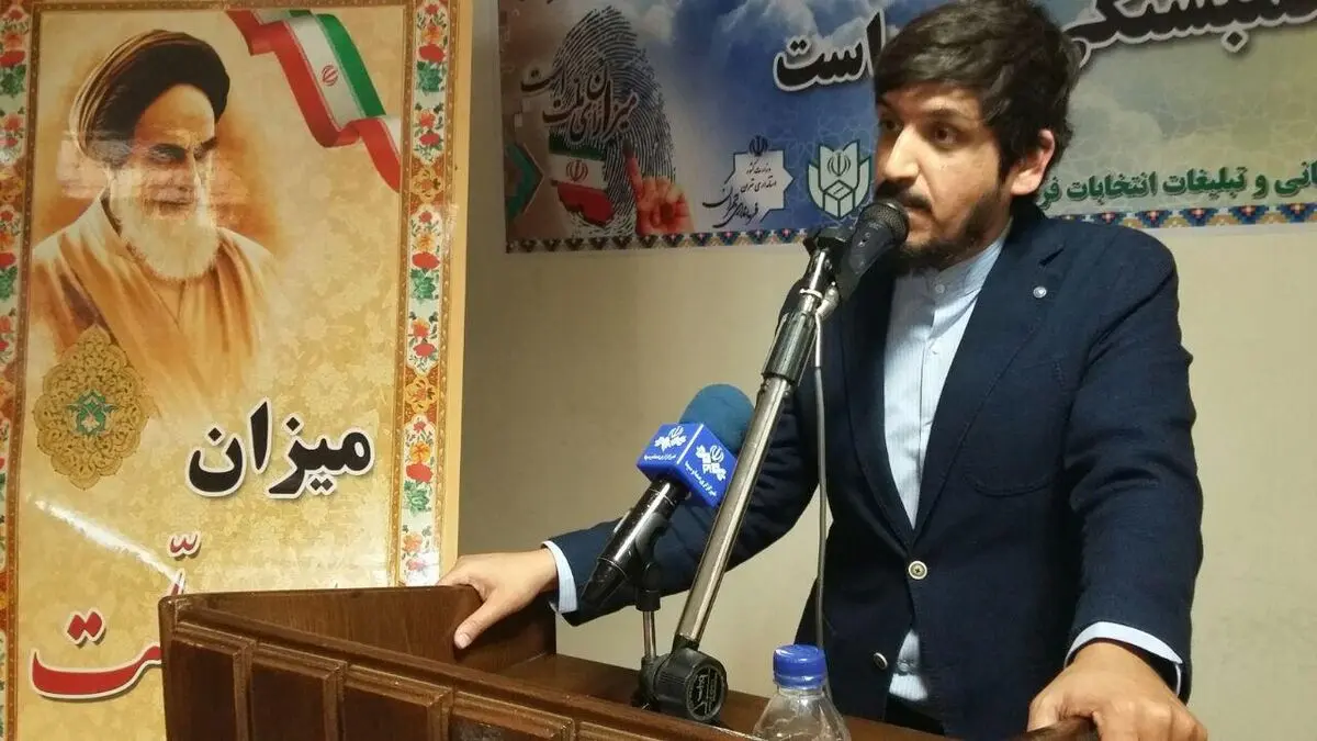سلاح صداقت به داد شهردار تهران برسد/ با بحران تربیت مدیران جوان مواجه‌ایم 