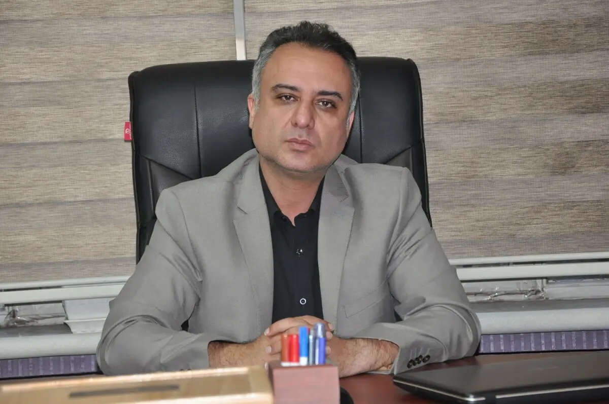 تولیدات کشاورزان مستقیم به دست کارگران می‌رسد