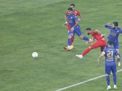 ویدئو: موقعیت خوب گلزنی پرسپولیس توسط نوراللهی از دست رفت