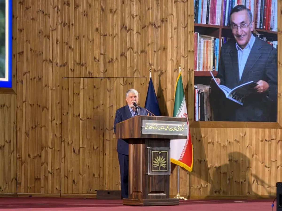 فانی، ستون کتابداری نوین بود/ مردی که بسیار کتاب می‌خواند