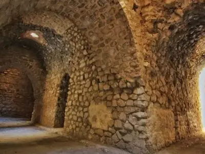 مرمت پاتاق «زیج منیژه» در شهرستان  سرپل ذهاب