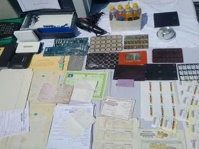 انهدام باند جعل اسناد دولتی در کرمانشاه