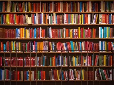 انواع کتاب‌ها  را در وب سایت کاغذ رنگی بخوانید