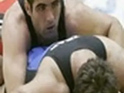 آخوندزاده: برزی با یکی از دوستانش به اردو می‌آمد، اما تمرین نمی‌کرد