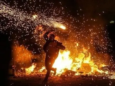 جشن چهارشنبه‌سوری را به بحران تبدیل نکنید/ آتش‌نشانان مشغول حوادث ناشی از جنگ هستند، خستگی‌شان را مضاعف نکنیم 

