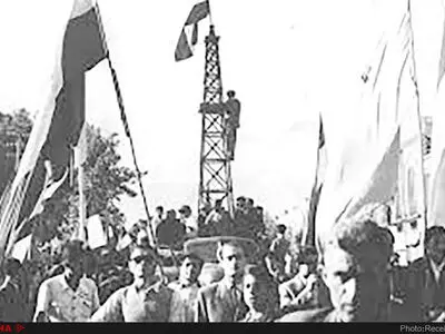 نفتِ ملیِ ایران و پرچم‌های نیمه افراشته