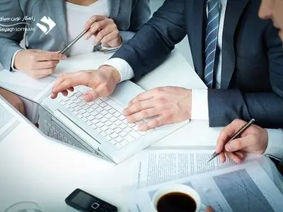 نرم افزار ERP: تنها یک نرم‌افزار کافی است