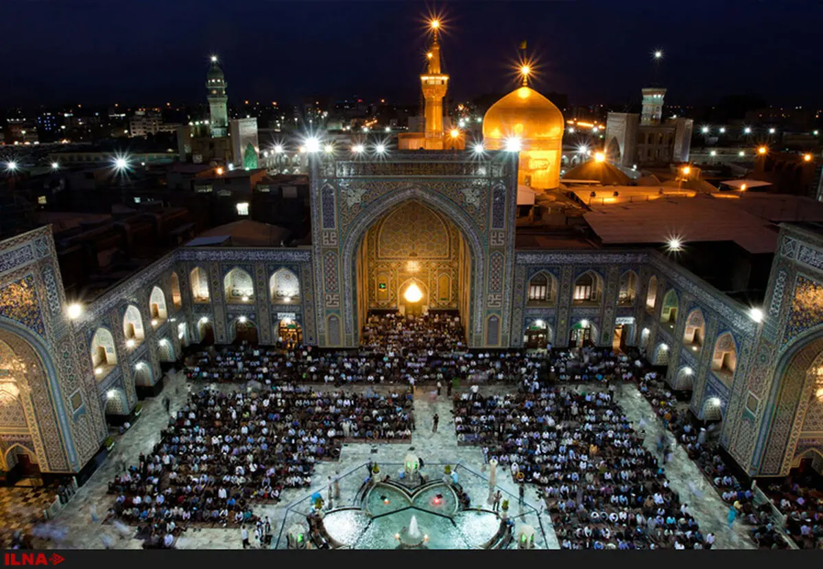 مشهدالرضا غرق در شادی ولادت مولی الموحدین علی(ع)