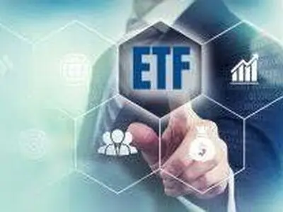 اصلاح مصوبه تخفیف واگذاری سهام متعلق به دولت در قالب صندوق‌های سرمایه‌گذاری قابل معامله در بورس