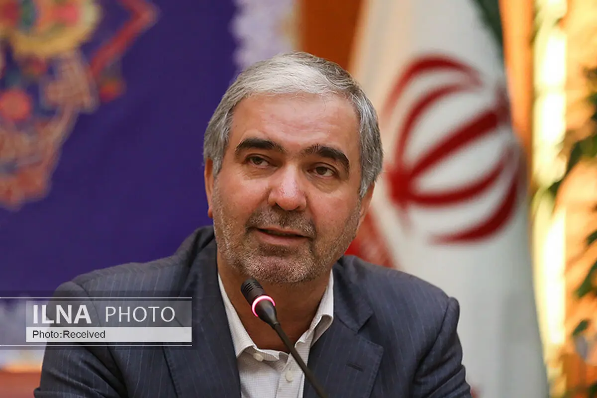 رویکرد بالا به پایین با دانشگاهیان جواب نمی‌دهد/ کیفیت زندگی دانشجویان باید ارتقا پیدا کند/ آموزش عالی را گرفتار مسائل حاشیه‌ای نکنید 
