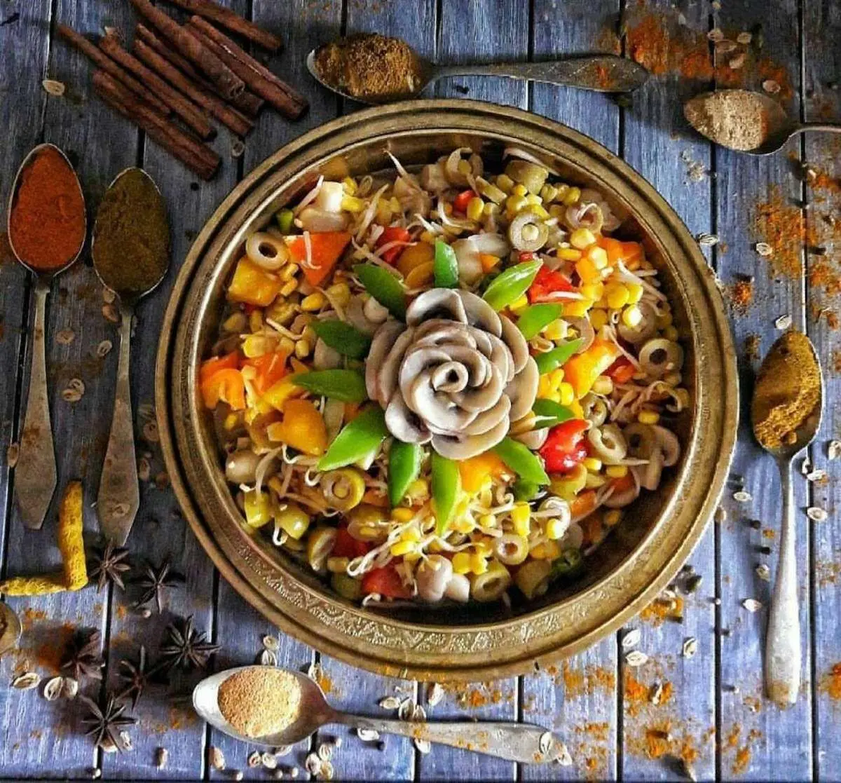 طرز تهیه ترشی یونانی به سبک بازاری