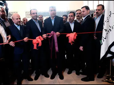 تعدد برگزاری نمایشگاه‌های غیر ضروری در سال سخت اقتصادی/ جای خالی نهادهای نظارتی در برگزاری نمایشگاه‌های دولتی  