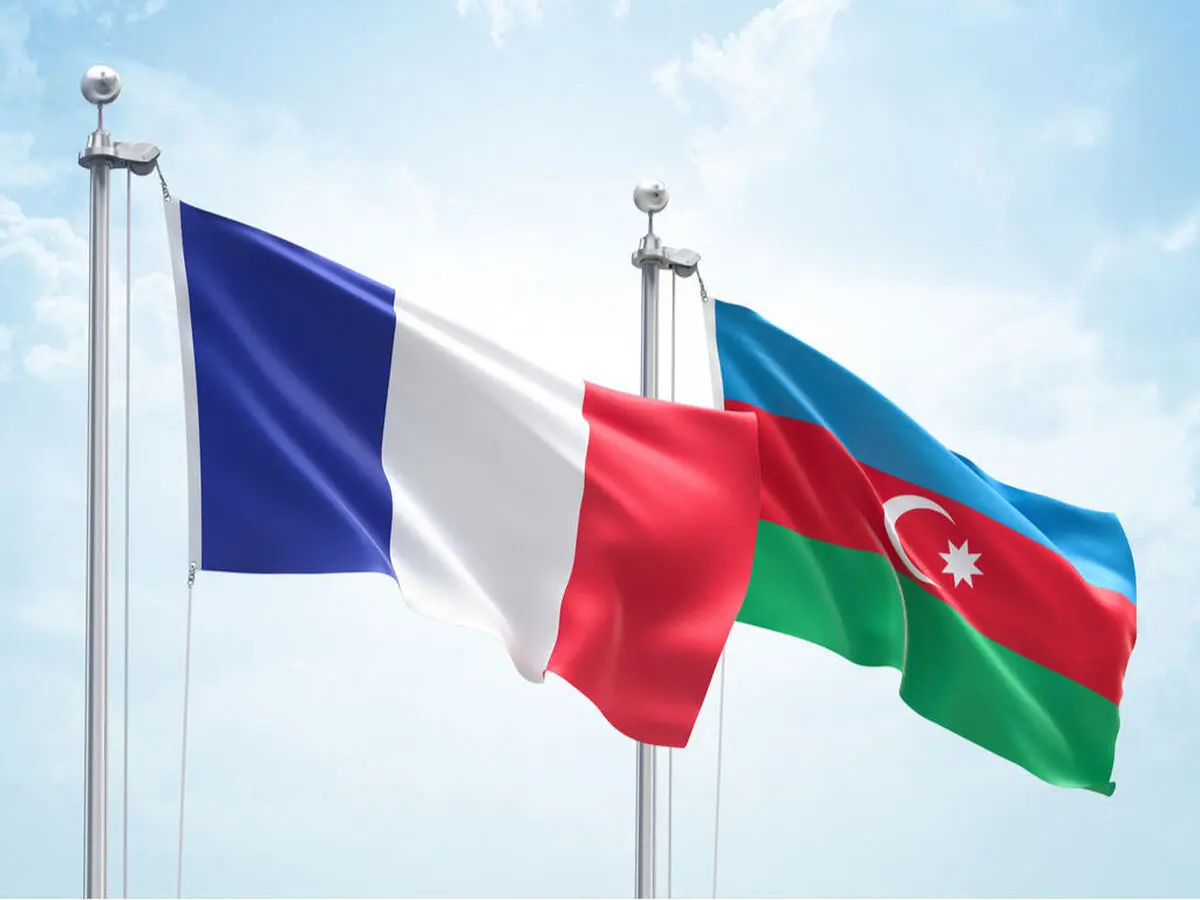 اخراج‌ ۲ دیپلمات فرانسوی از سوی آذربایجان