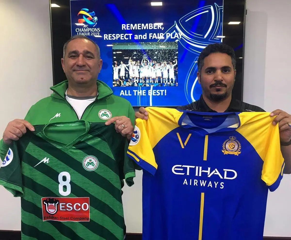 رونمایی از پیراهن ذوب آهن و النصر برای بازی فردا