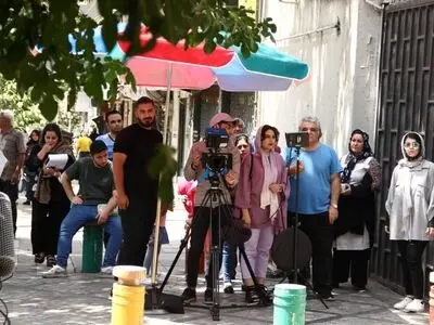«صورتی» جلوی دوربین رفت