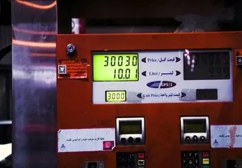 ۷ نقد وارد به سیاست افزایش قیمت بنزین و طرح معیشت خانوارها