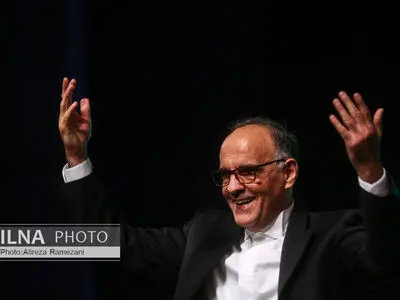 واکنش نصیر حیدریان به اخراج چهل نوازنده ارکستر سمفونیک تهران/ نحوه‌ی آزمون‌ ارکسترها طبق استانداردهای جهانی