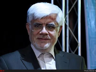 محمدرضا عارف به شهردار تهران تسلیت گفت