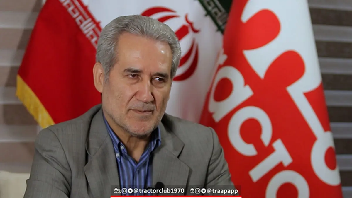 علیپور: نتیجه بازی اول ملاک نیست و اعتقاد دارم این تراکتور موفق خواهد شد/ اشکان دژاگه می‌تواند به تیم ملی کمک کند/ از بهمن ماه بازی های تراکتور FULL HD پخش خواهد شد/ یک مدافع و یک مهاجم نیاز داریم