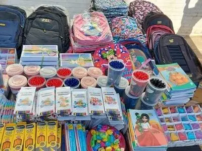 توزیع ۲۵۰ هزار بسته نوشت‌افزار و ۱۰ هزار بسته معلمانه در مناطق محروم 