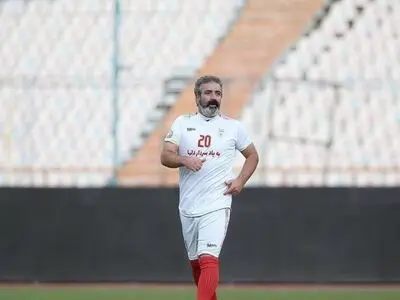 رهبری‌فرد: کریم باقری لیاقت و دانش سرمربیگری را دارد