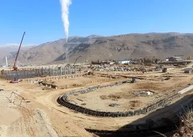 دو سال انتظار کارگران بیکار شده «پتروآرمند لردگان» برای احیای پروژه/ ۳۰۰ کارگر بومی بلاتکلیف‌اند