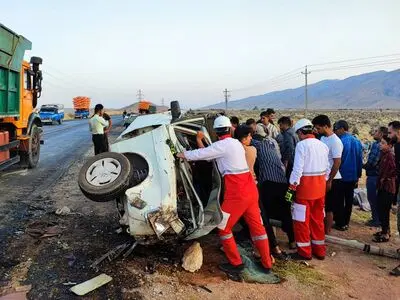تصادف مرگبار وانت و نیسان  با ۵ کشته و ۳ مصدوم
