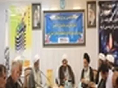 هیئت‌های مذهبی باید روحانی‌محور باشند