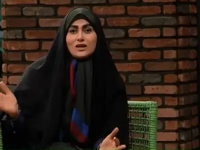 تبلیغ عجیب مجری صداوسیما برای یک سایت همسریابی روی آنتن زنده: از همه دختران و پسران مجرد می‌خواهم در سایت «آدم و حوا» ثبت‌نام کنند!! + فیلم