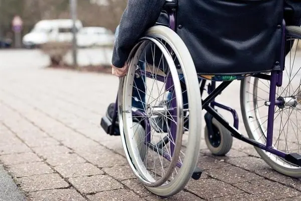 کمک هزینه لوازم بهداشتی معلولانِ آسیب نخاعی و بسترگرا هنوز پرداخت نشده