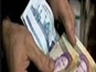 حقوق معوق کارکنان شهرداری کیاسر پرداخت شد