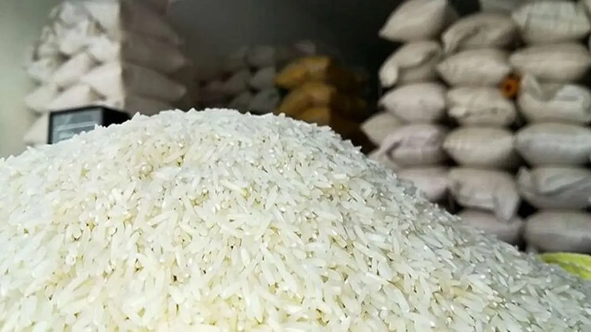 توزیع حدود 60 تن برنج باسماتی در بازار استان مرکزی