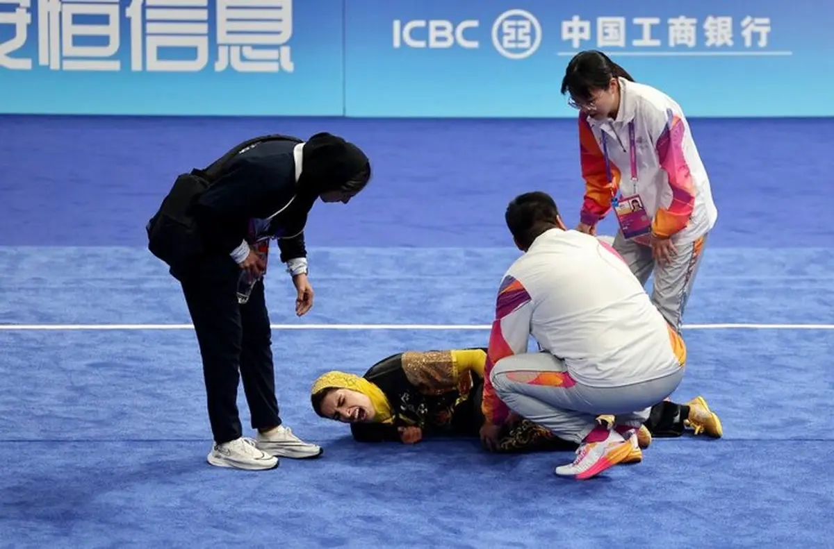 بازی های آسیایی هانگژو؛ ملی پوش ووشو ایران به بیمارستان منتقل شد