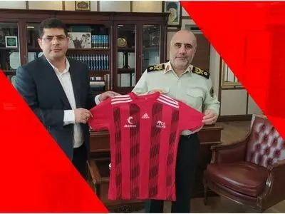 دیدار مدیرعامل باشگاه تراکتور با فرمانده انتظامی تهران