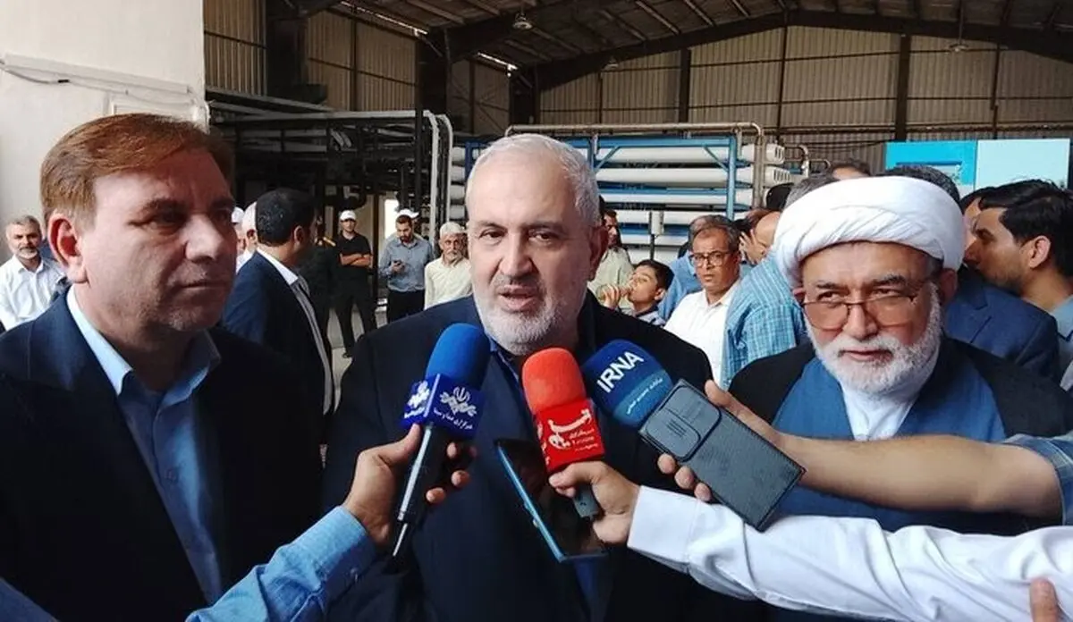 جهت تامین نیازهای آبی مردم آب شیرین کن ها توسعه می یابد