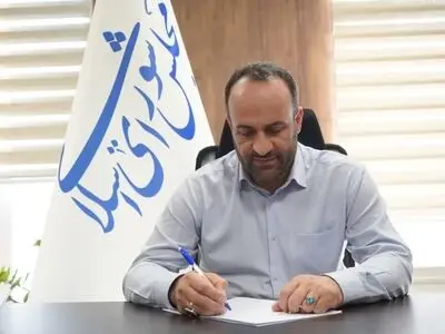 تاکید بر لزوم پرهیز از سیاست‌زدگی در کشور 