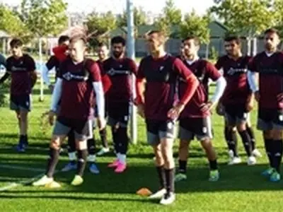 تفکیک ملی پوشان دعوت شده / استقلال با همان قبلی ها؛ پرسپولیس در کنار ترابوزان و الاهلی