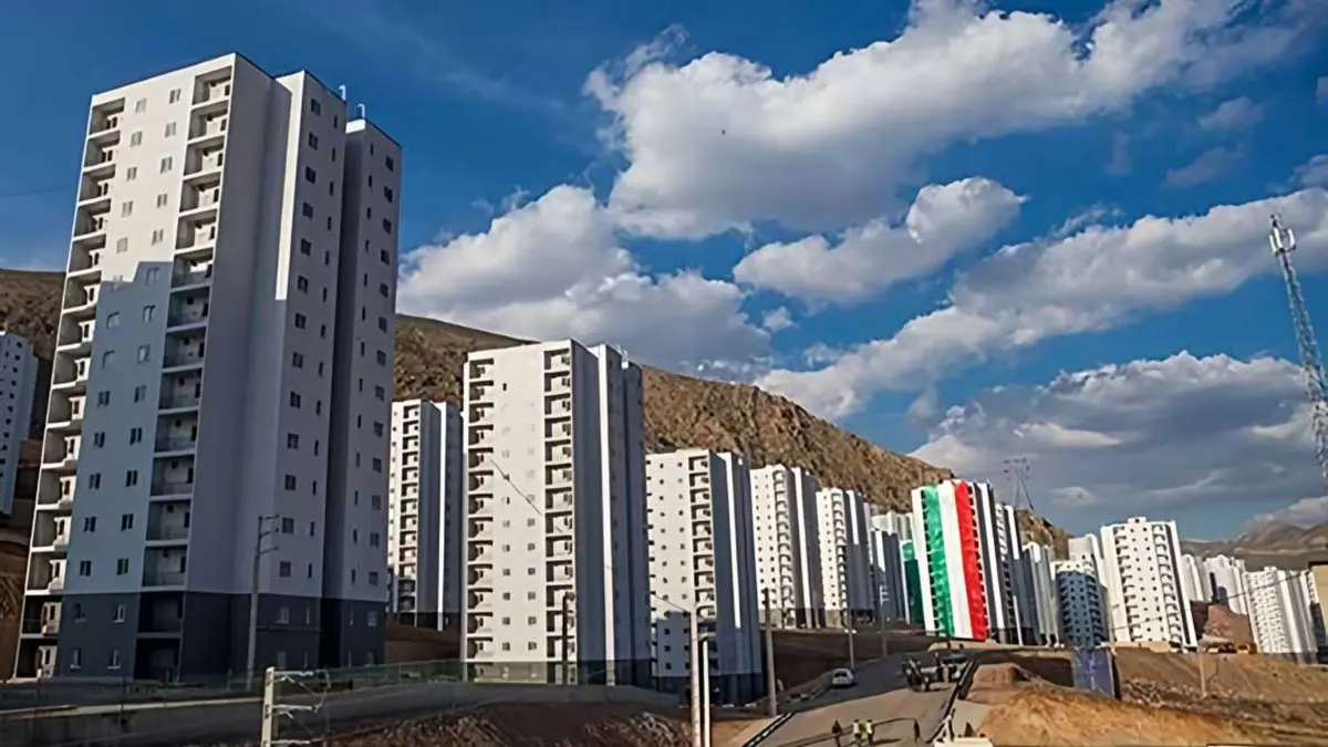 تامین زمین بزرگترین چالش استان گلستان در طرح نهضت ملی مسکن است/ ۱۲۰۰ هکتار زمین برای این طرح مورد نیاز است.