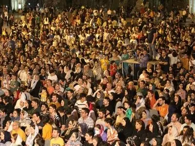 برگزاری کنسرت‌های مردمی «شب‌های لبخند» از امشب در منطقه عباس‌آباد