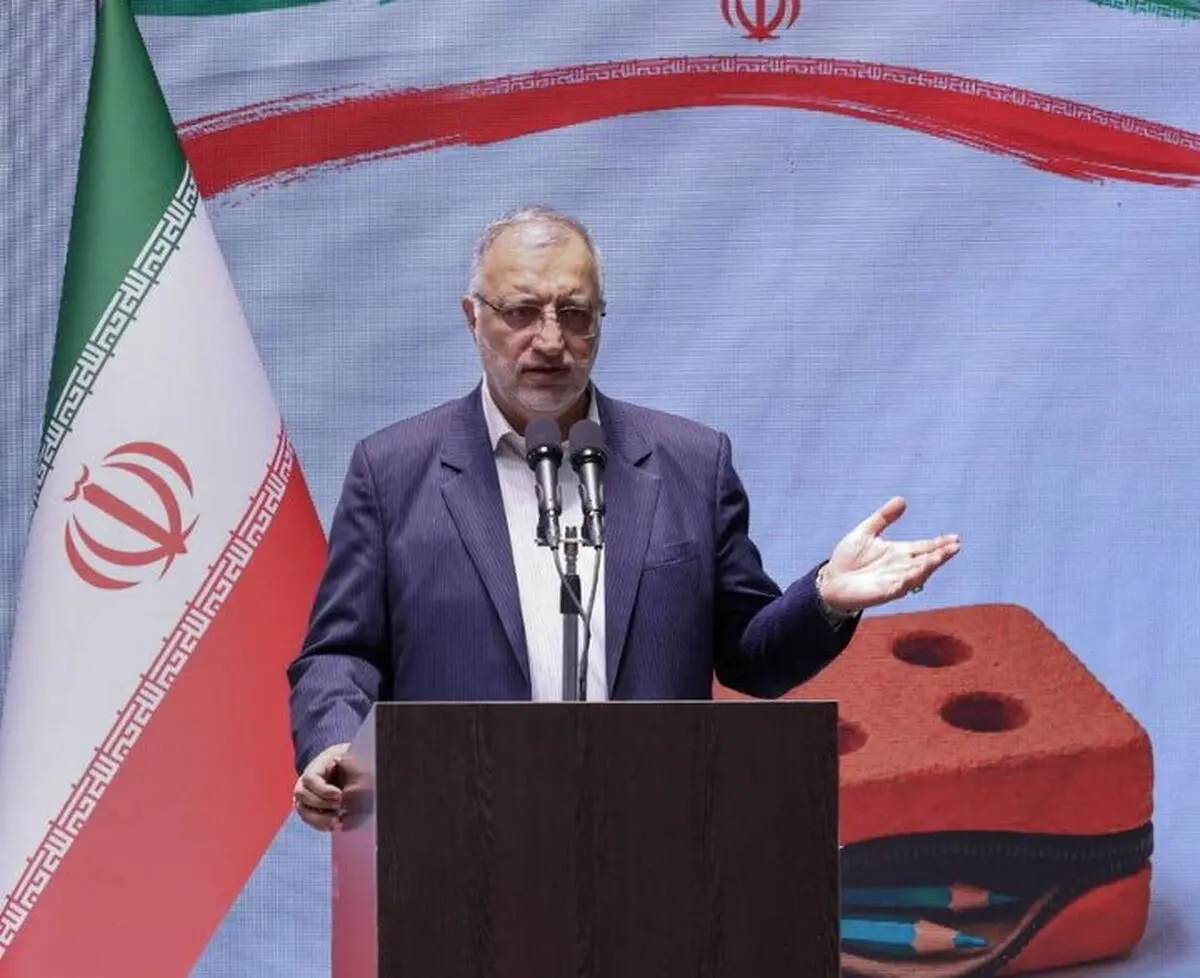 تجمعات تا زمان تشخیص رهبر انقلاب پابرجاست
