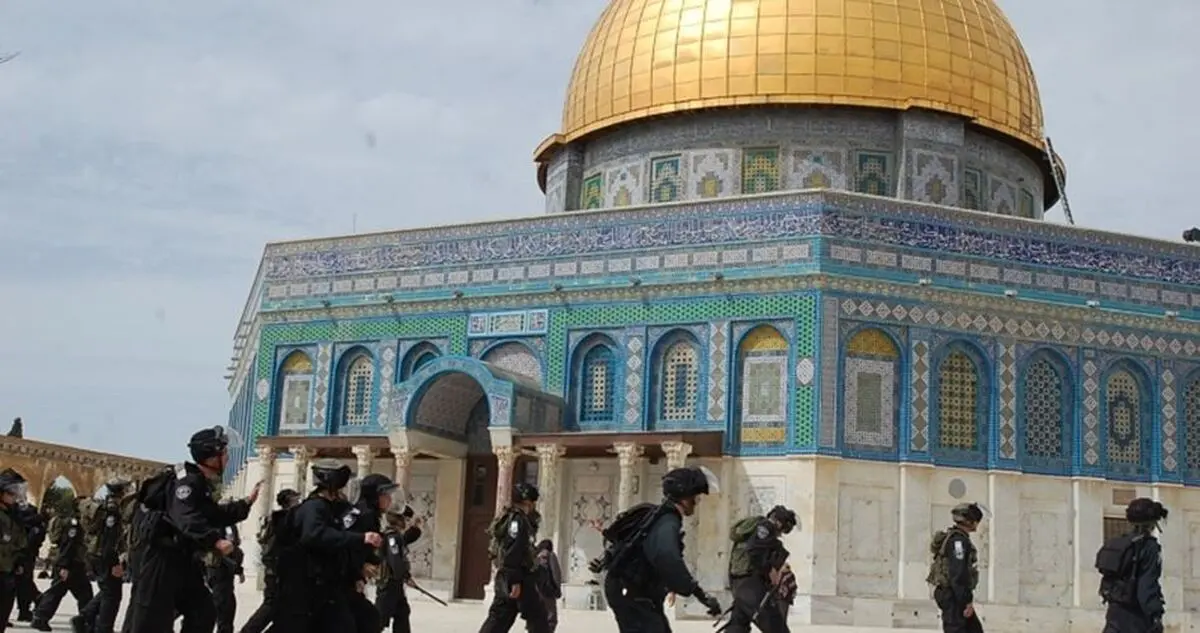 تعرض شهرک‌نشینان صهیونیست به مسجدالاقصی