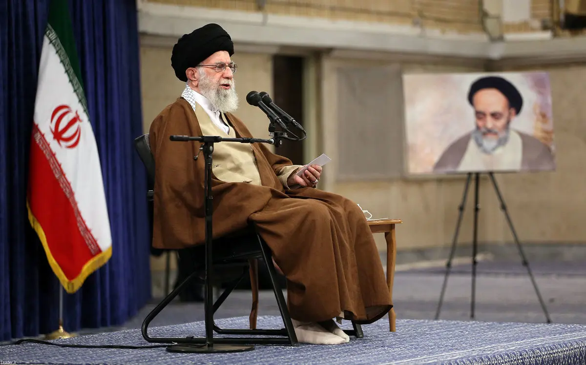 Supreme Leader praises late Ayatollah Tabatabayi as ‘innovative philosopher’