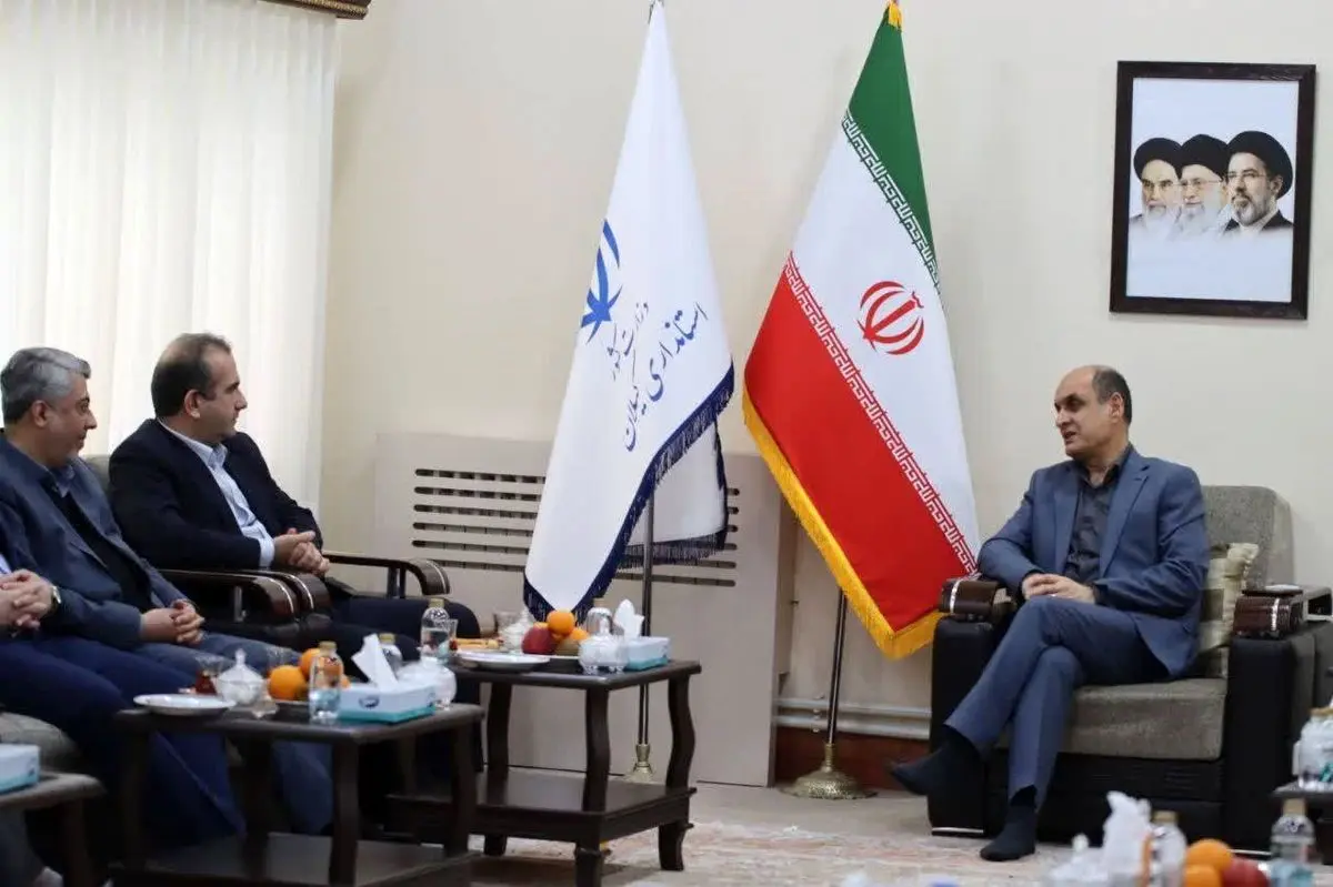 اراده مردم، هیمنه پوشالی آمریکا را شکست